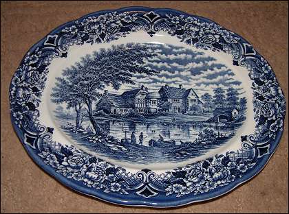 Ravensdale Oval Dish 11.5 x 9.5 inches