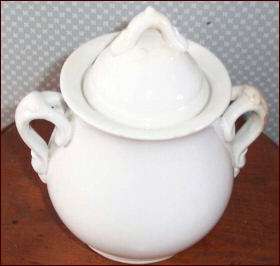Meakin Bros, Ironstone sugar bowl