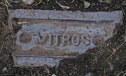 Staffordshire Blue brick with the trademark 'VITROS'. 