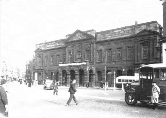 postcard of Longton Town Hall c.1930's