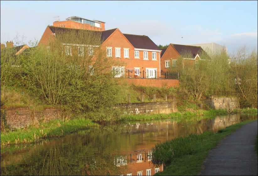Houses built close to where the Hanley Electric Light Works were in the background is the YMCA which is situated on the former Mousecroft Brick Works 
