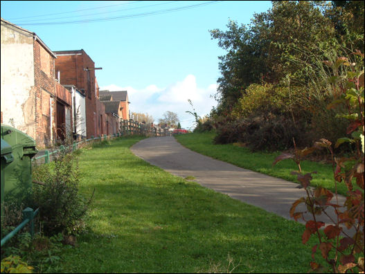 in the opposite direction - from Heathcoate Street towards Market Street Halt