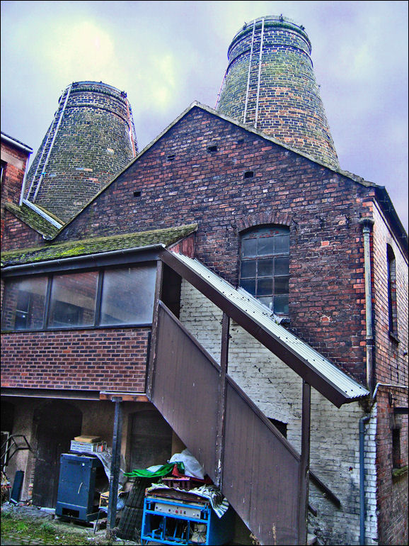 Two bottle kilns at the Sutherland Works, Longton - 2007
