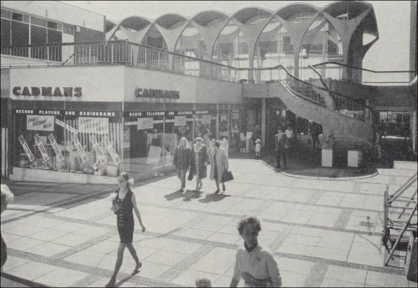 The restaurant and shopping area in 1977