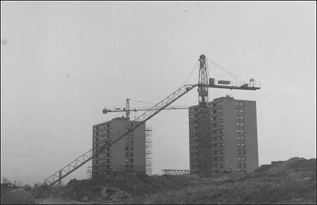 Construction of the flats, top of Bucknall New Road