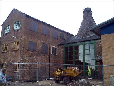 Bottle Kiln and enclosing buildings off Lichfield Street (along Hampton Street)