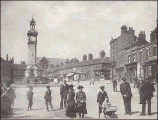 Postcard of Tower Square, Tunstall