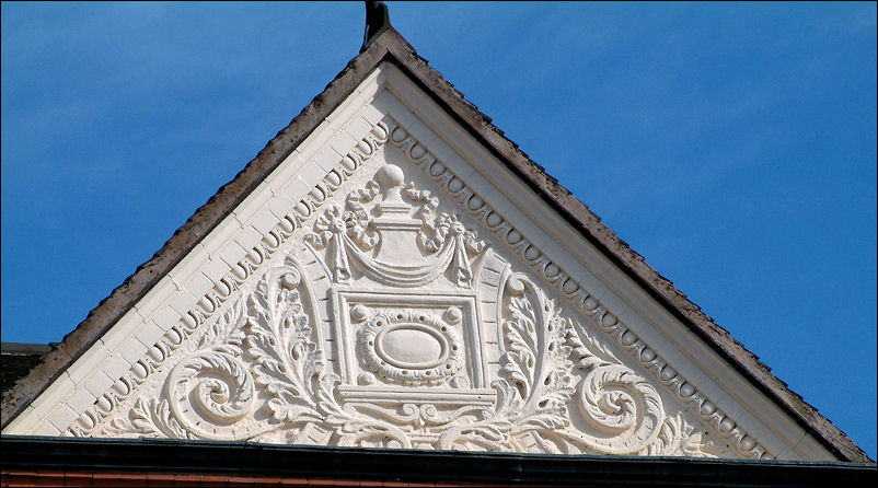 Pediment on the Albion Hotel