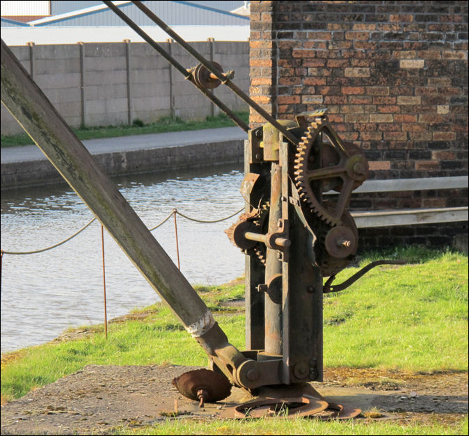 One of the remaining cranes on the canal side 