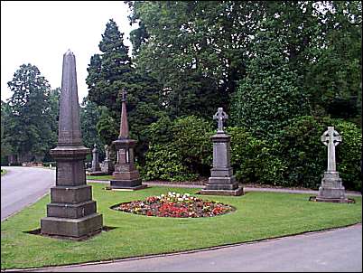  The area directly in front of the main entrance of Hartshill Cemetery 