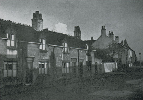 Old cottages at the lower end of Lord Street near to what was Etruria Station.