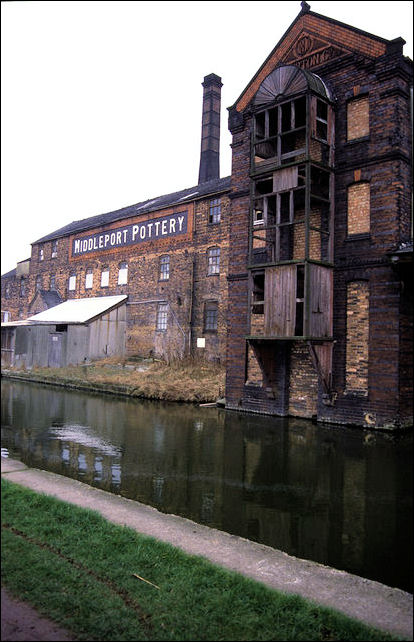 The Anderton warehouse alongside the Middleport Pottery Works on the Trent and Mersey Canal