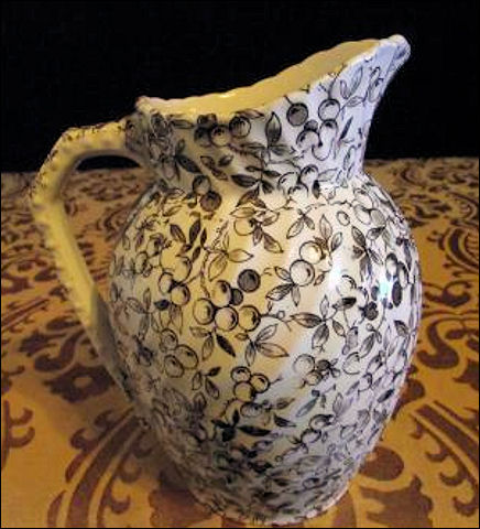 small vase made by Wallis Gimson & Co