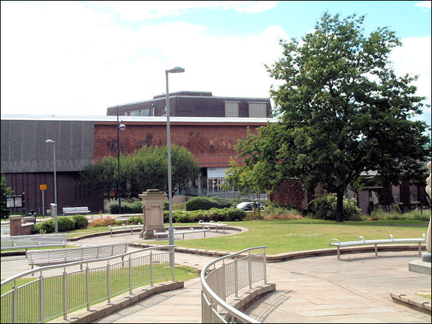 Potteries Museum and Art Gallery, Bethesda Street, Hanley