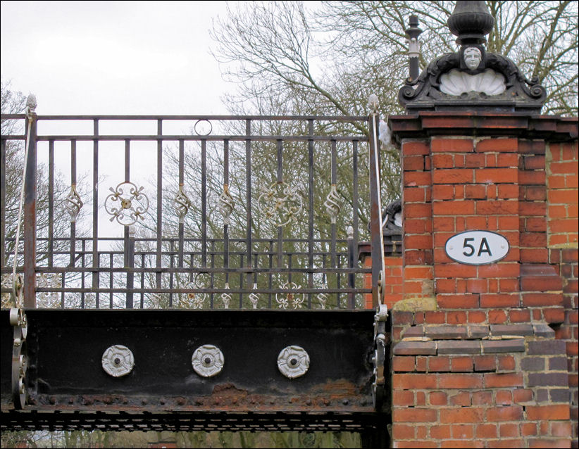 despite continued neglect the bridge still retains some of its Victorian splendour