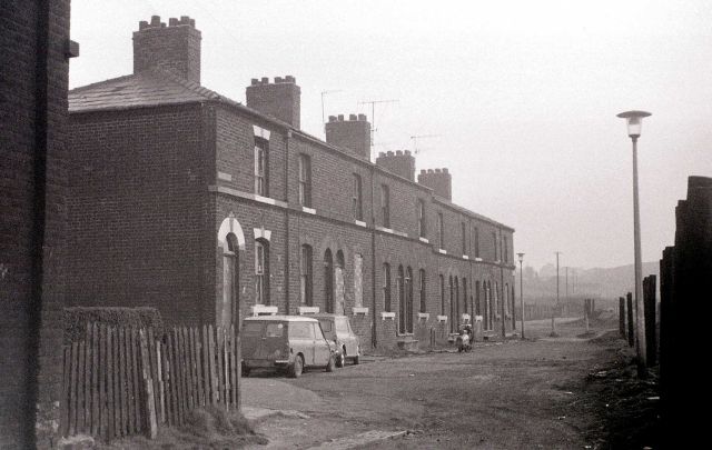 Astbury Street (Copeland Street on the old map) 