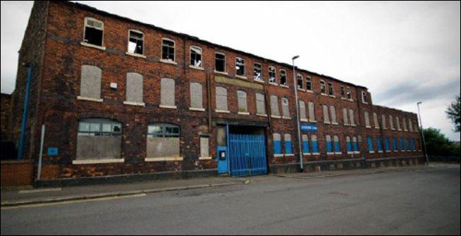 Falcon Pottery - now the domain of pigeons and Urban Explorers