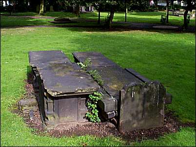 Chest tombs and headstone of Carr, Warburton and Berry