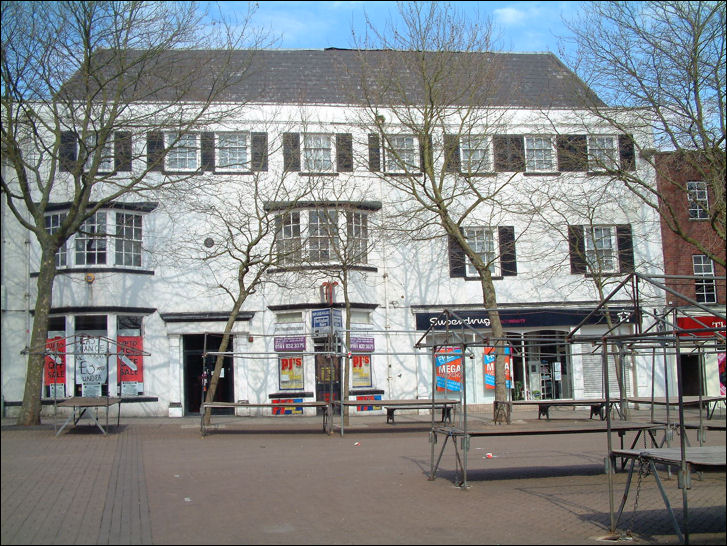 the previous Castle Hotel building - April 2009 