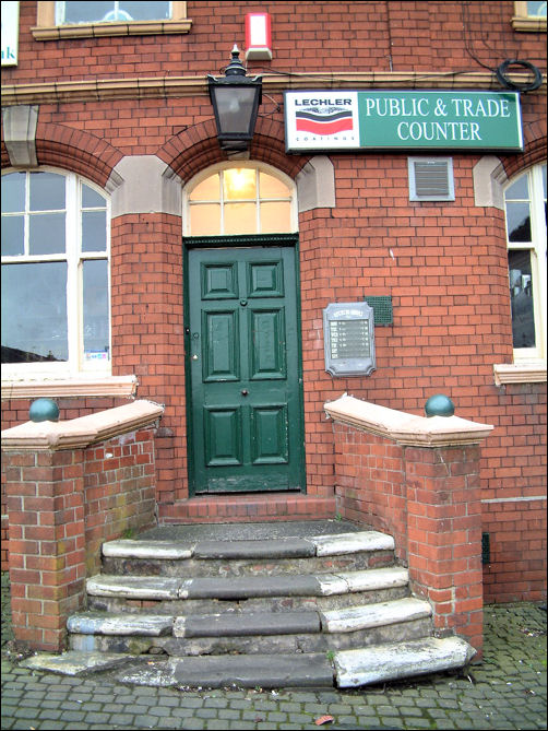 Impressive door to the Old Swan Inn 