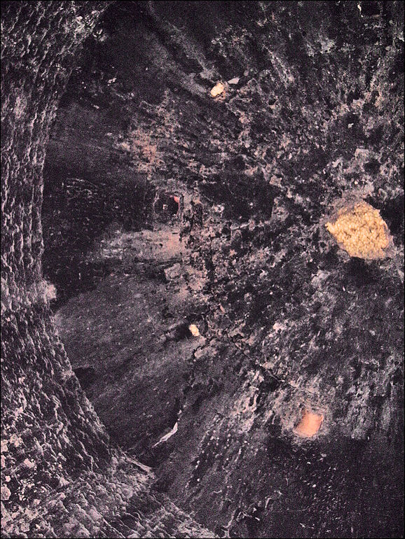 burnt roof on the interior of kiln at Sutherland Pottery, Longton - 2007