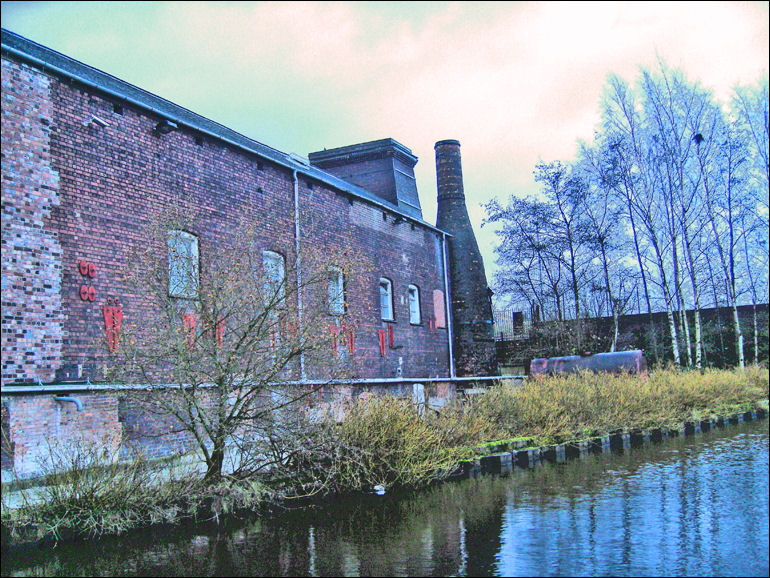 Two calcining kilns alongside the Trent & Mersey canal, Burslem - 2007