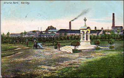 1906 postcard of the fountain in Etruria Park