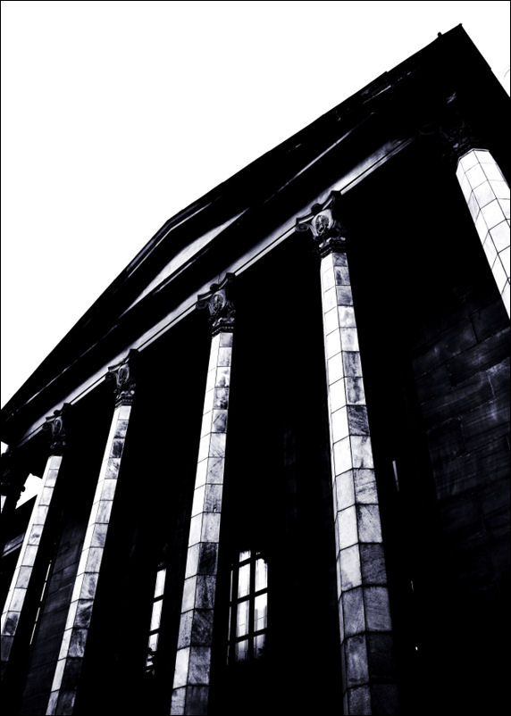 detail of the imposing entrance to the main CERAM buildings on Queens Street, Penkhull