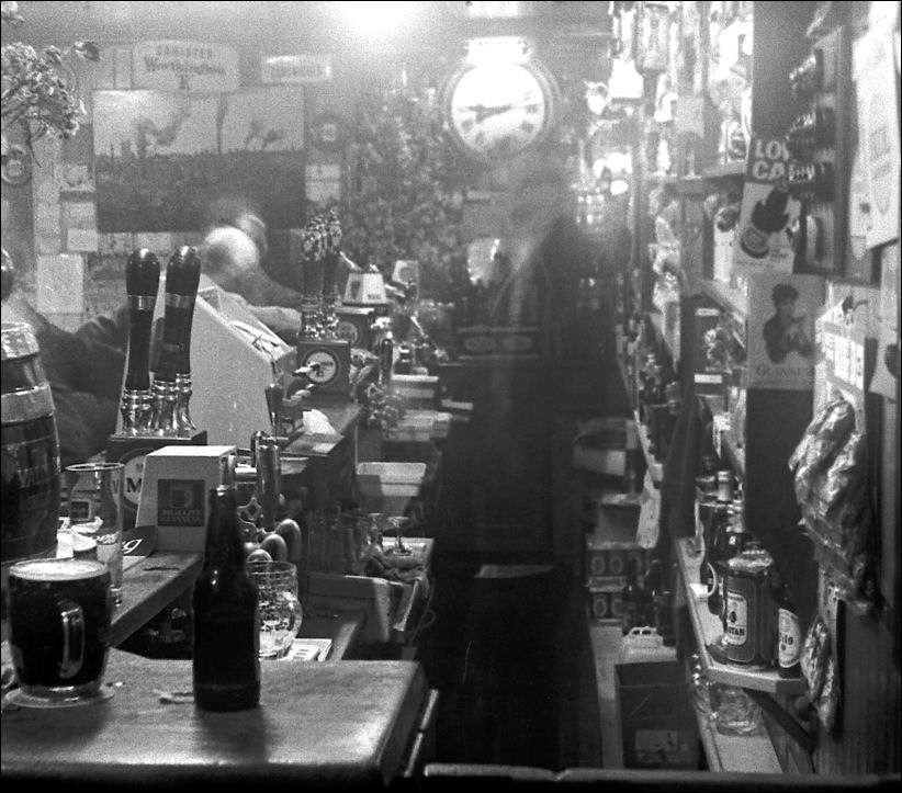 the bar of the Bridge Inn, Etruria, during the late 1960's