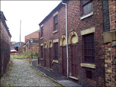 The cottages looking back up Short Street.