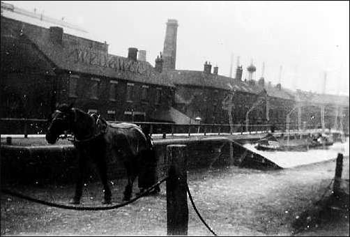 Wedgwood - Etruria on Trent and Mersey canal