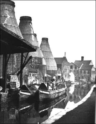 Barges tied up at the Meakin Eastwood Pottery, Hanley. 1952