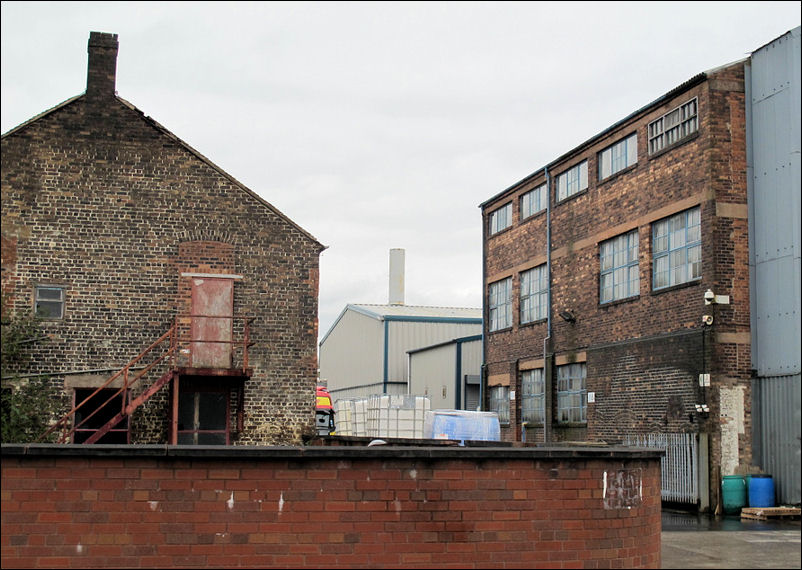 part of the Adelaide Pottery buildings are still standing (2011)