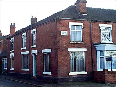 Poplar Cottage - on the opposite corner of Park Road and Dartmouth Street