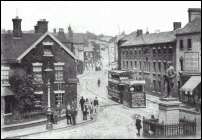 High Street and Campbell Statue