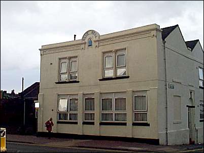 The Blue Bell Inn - Waterloo Road