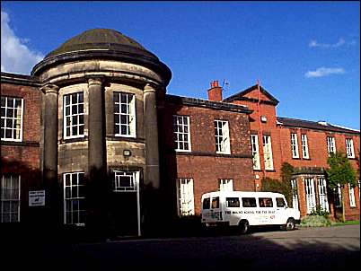 The red brick to the right of Josiah Spode II house was the extension for the school.